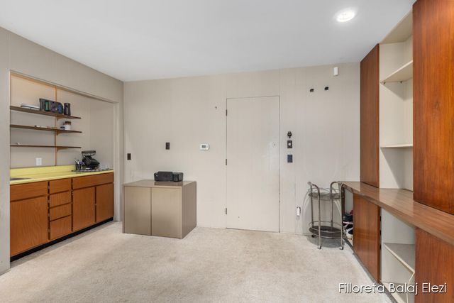 421 Sunview Avenue, Portage, MI 49002