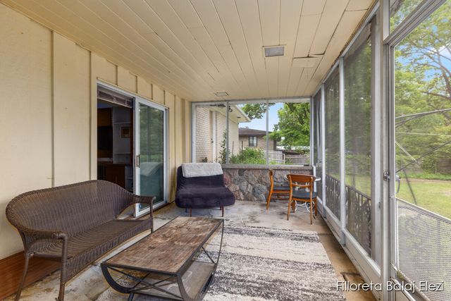 421 Sunview Avenue, Portage, MI 49002