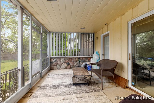 421 Sunview Avenue, Portage, MI 49002