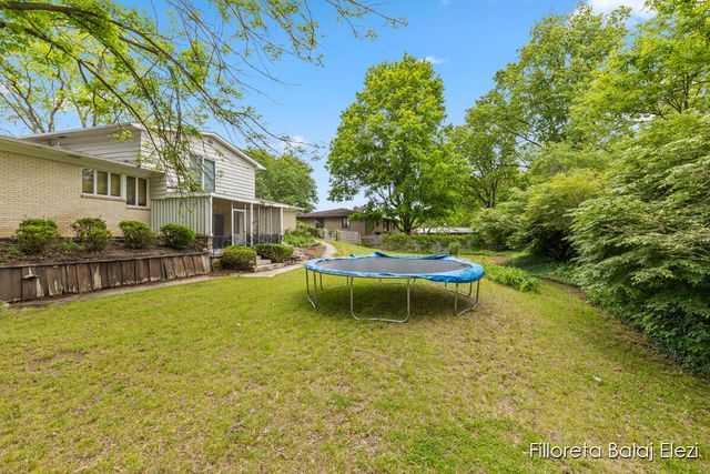 421 Sunview Avenue, Portage, MI 49002