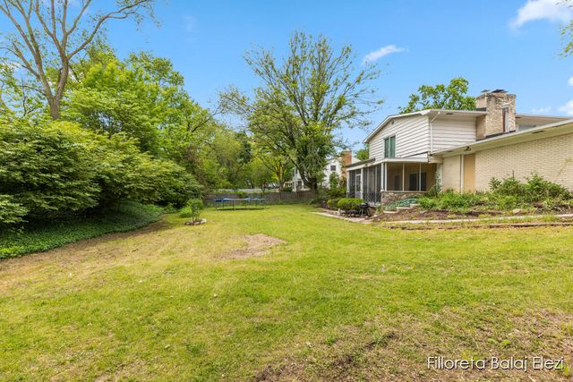 421 Sunview Avenue, Portage, MI 49002