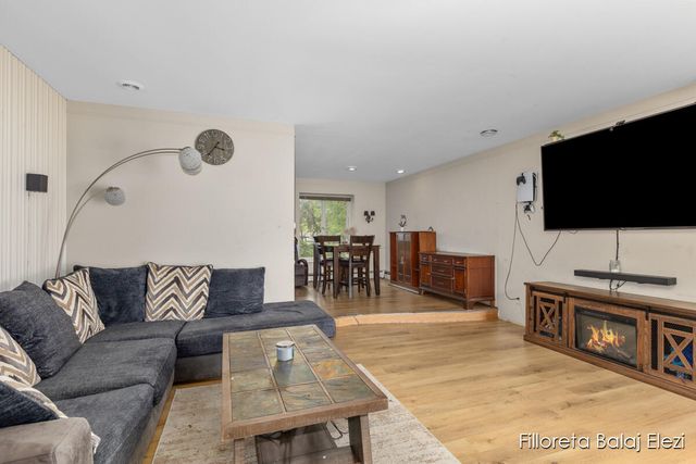 421 Sunview Avenue, Portage, MI 49002