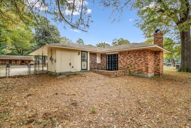 3643 W BIG BEND DR, Memphis, TN 38116