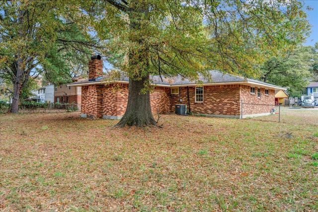 3643 W BIG BEND DR, Memphis, TN 38116