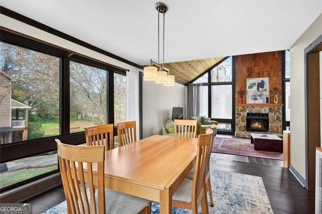 4938 Laurel Spring Drive NE, Roswell, GA 30075