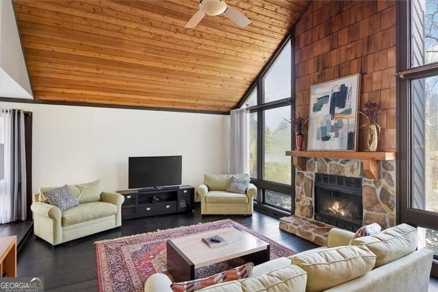 4938 Laurel Spring Drive NE, Roswell, GA 30075