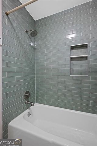 4938 Laurel Spring Drive NE, Roswell, GA 30075