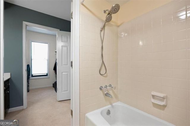 4938 Laurel Spring Drive NE, Roswell, GA 30075