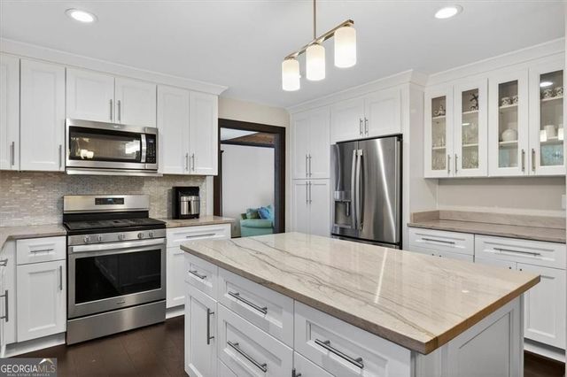 4938 Laurel Spring Drive NE, Roswell, GA 30075