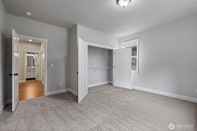 6003 98th Street E, Puyallup, WA 98373