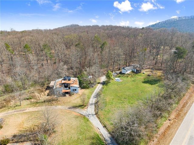 111 Skitts Mountain Road, Cleveland, GA 30528
