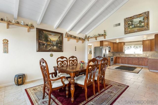 732 Hamilton Lane, Fallbrook, CA 92028