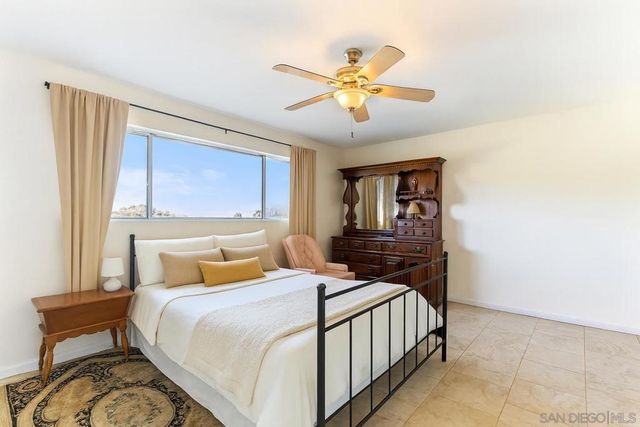 732 Hamilton Lane, Fallbrook, CA 92028