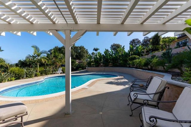 732 Hamilton Lane, Fallbrook, CA 92028