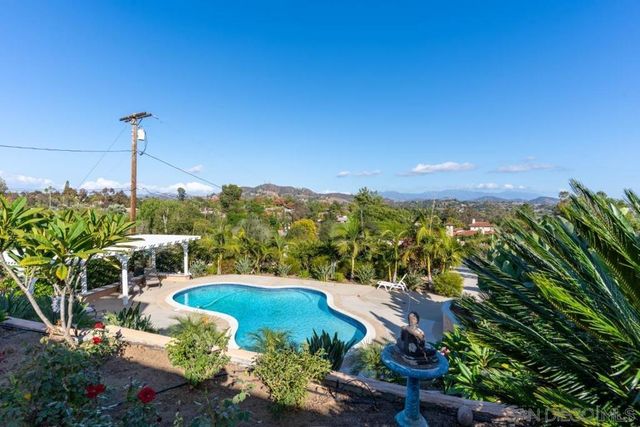 732 Hamilton Lane, Fallbrook, CA 92028
