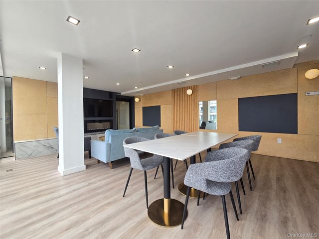 618 Avenue H 7G, Brooklyn, NY 11230