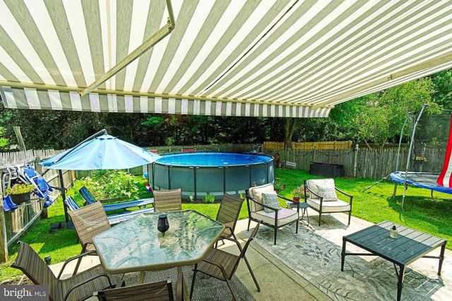 5 FOSTERTOWN LN, Mullica Hill, NJ 08062