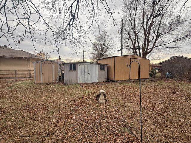 4416 NW 16th Place, Oklahoma City, OK 73107