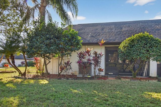 7637 PIPING ROCK COURT, New Port Richey, FL 34654