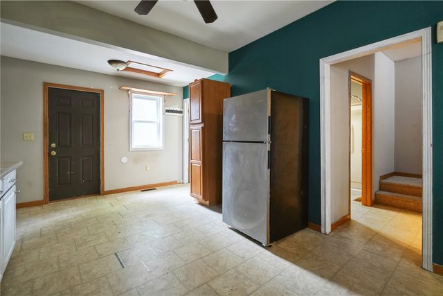 916 9th Street SW, Cedar Rapids, IA 52404