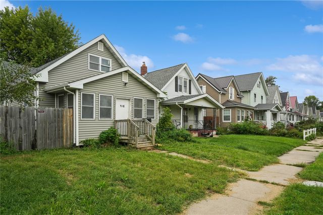 916 9th Street SW, Cedar Rapids, IA 52404