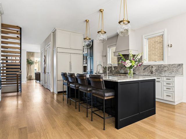 2227 W Huron Street, Chicago, IL 60612