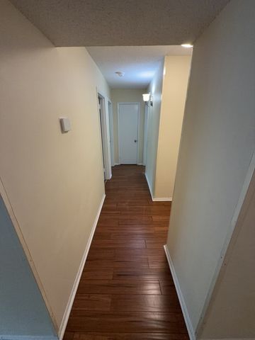 441 Harding Pl Apt A14, Nashville, TN 37211
