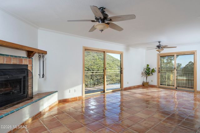 4240 N Summer Set Drive, Tucson, AZ 85750