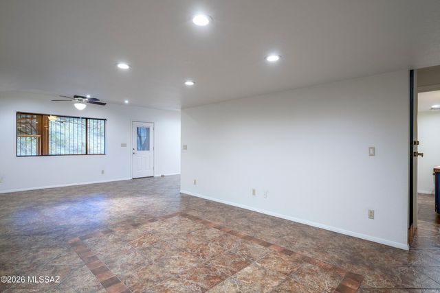 4240 N Summer Set Drive, Tucson, AZ 85750