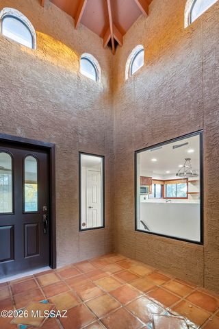 4240 N Summer Set Drive, Tucson, AZ 85750