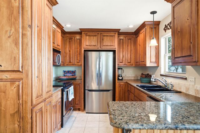 307 S Park Road, Scroggins, TX 75480