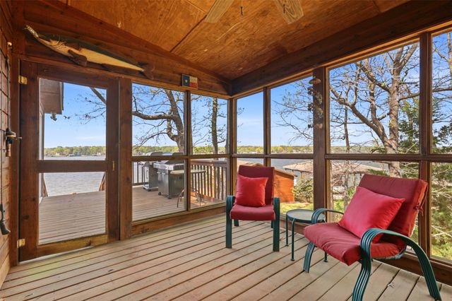 307 S Park Road, Scroggins, TX 75480