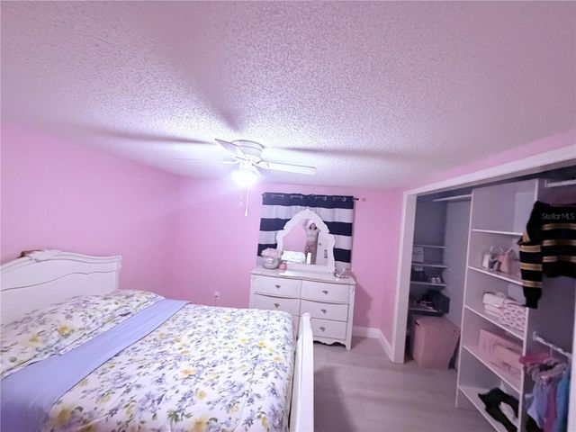 7501 TWELVE OAKS BOULEVARD, Tampa, FL 33634