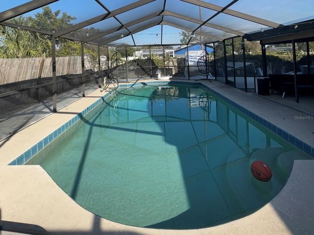 7501 TWELVE OAKS BOULEVARD, Tampa, FL 33634