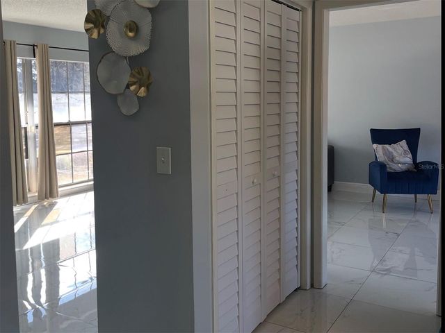 7501 TWELVE OAKS BOULEVARD, Tampa, FL 33634