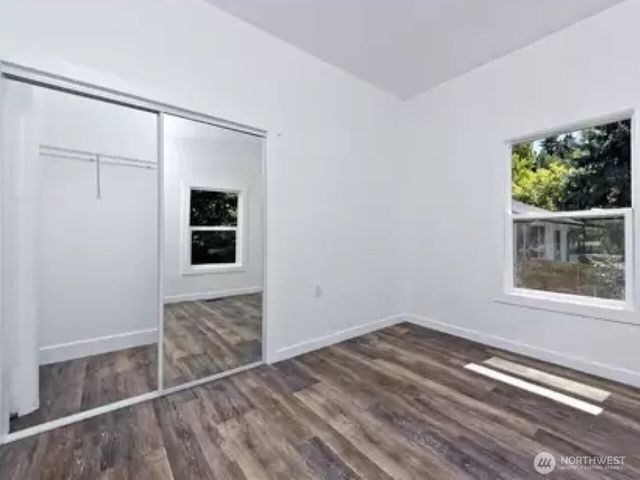 112 Kennebeck Avenue S, Kent, WA 98030