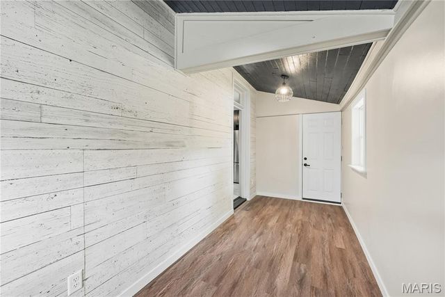 2537 Bredell Avenue, Maplewood, MO 63143