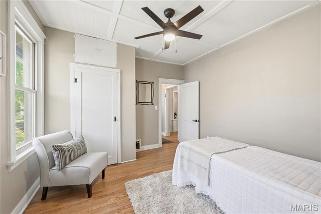 2537 Bredell Avenue, Maplewood, MO 63143