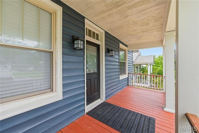 2537 Bredell Avenue, Maplewood, MO 63143