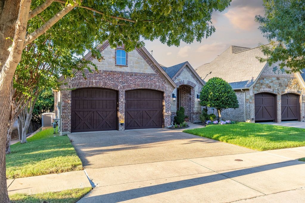 645 E Hill Street, Keller, TX 76248 — photo 3