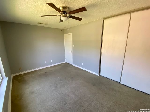 8127 OCEAN MEADOW DR, Converse, TX 78109