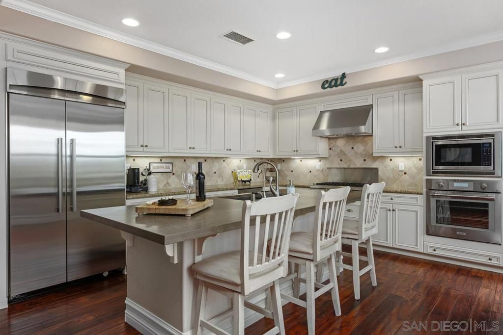 1237 Breakaway Dr, Oceanside, CA 92057 — photo 5