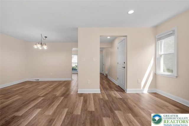 184 Springhouse Road, Allentown City, PA 18104