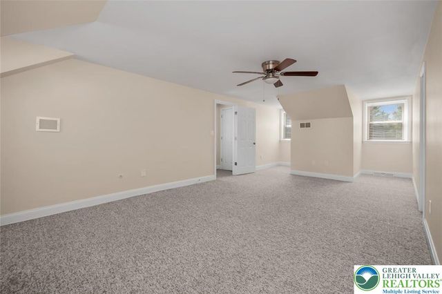 184 Springhouse Road, Allentown City, PA 18104