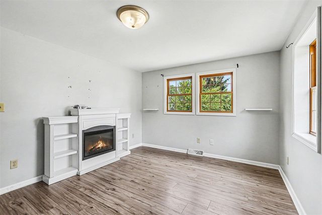 5242 Wolf Lake Road, Grass Lake, MI 49240
