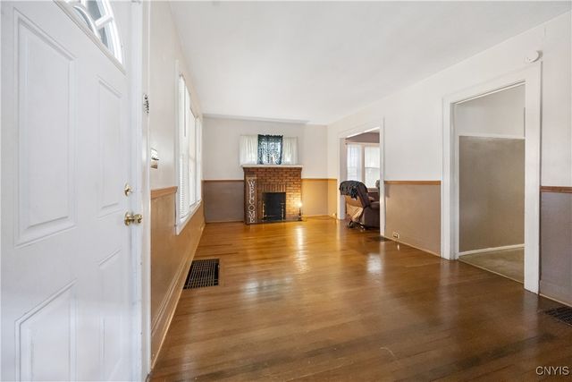 127 Roney Road, Syracuse, NY 13205