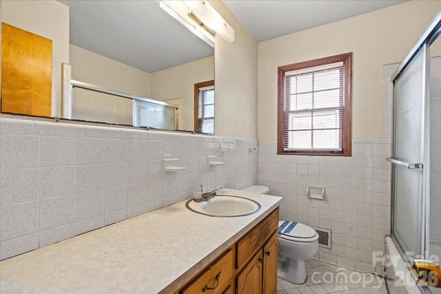 816 Clinton Avenue, Lancaster, SC 29720