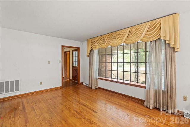 816 Clinton Avenue, Lancaster, SC 29720