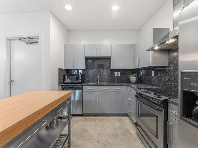 5008 S MACDILL AVENUE 16, Tampa, FL 33611