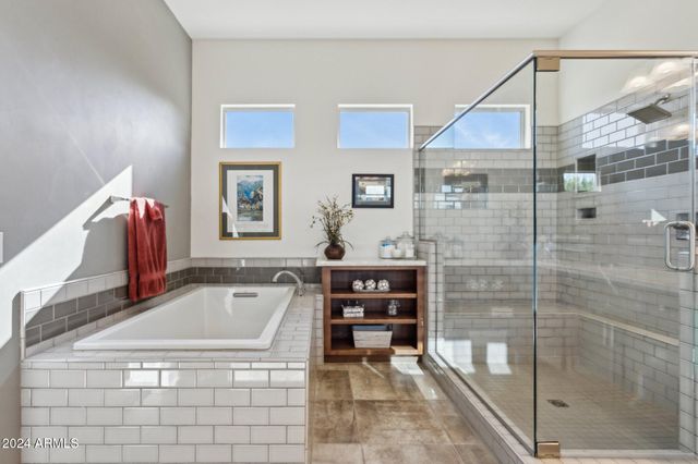 17654 E BLAZE Lane, Rio Verde, AZ 85263